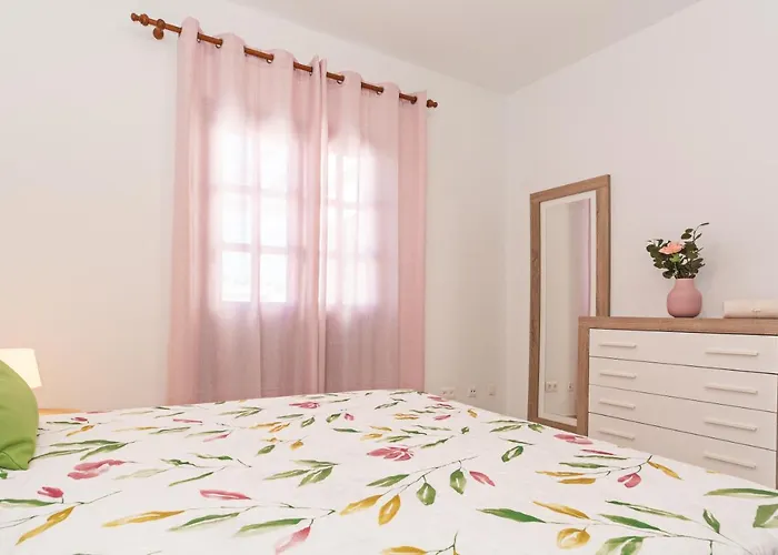 Place To Be By Pvl Apartment